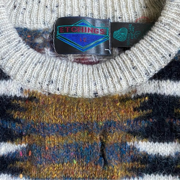 Vintage Patterned Grandpa Knit Sweater - Picture 4 of 4